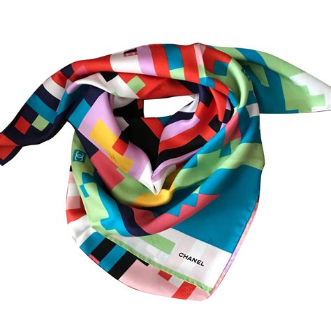 Foulard en soie multicolore 